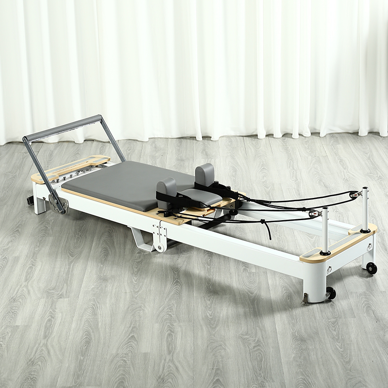 Reformer de Pilates Plegable P - Pilates & Yoga Reversible Mockneck Sweatshirt reseña y precio