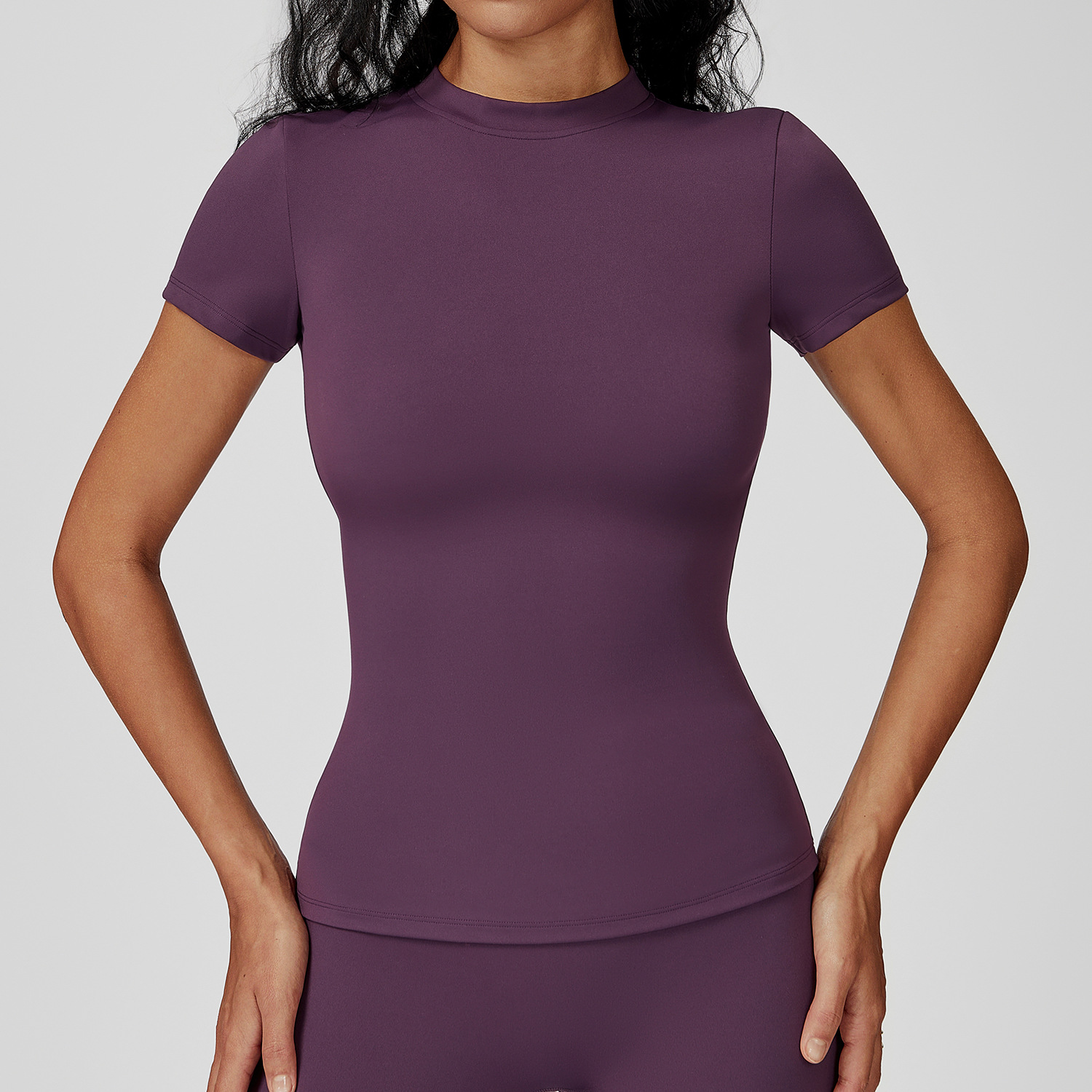 Camiseta Deportiva Ajustada de - Pilates Yoga Jura reseña y precio