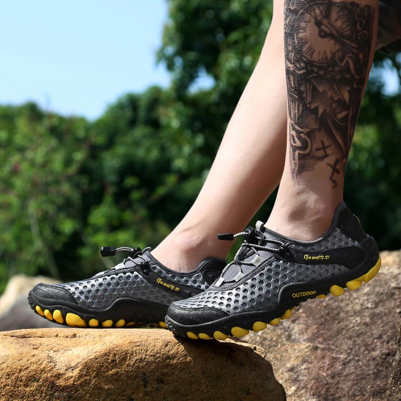 Zapatillas deportivas de monta - Pilates Yoga Music reseña y precio